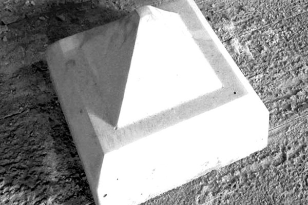Кришка на стовп Пірамідка від виробника