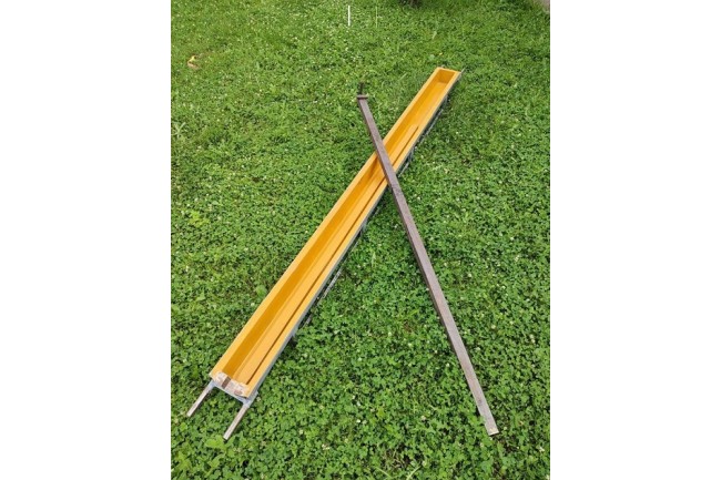 Форма(стеклопластик) для производства столбов для еврозабора (гладкий) на 4 плиты 